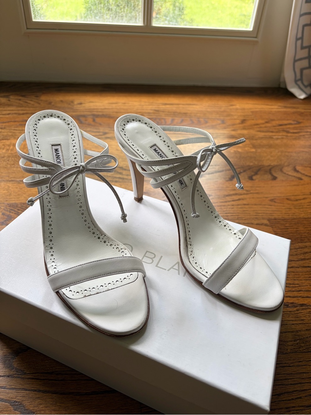 Manolo Blahnik White Leather Ankle-Tie High Heel Sandals